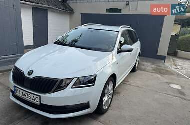 Универсал Skoda Octavia 2017 в Ирпене