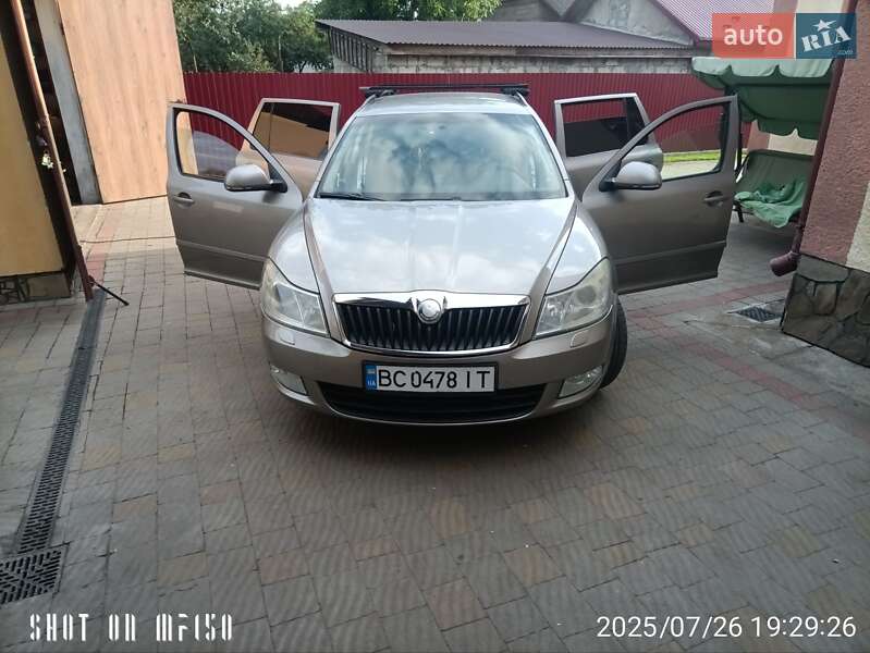 Універсал Skoda Octavia 2008 в Городку