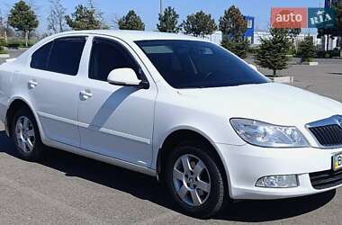 Лифтбек Skoda Octavia 2009 в Одессе
