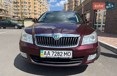 Лифтбек Skoda Octavia 2011 в 