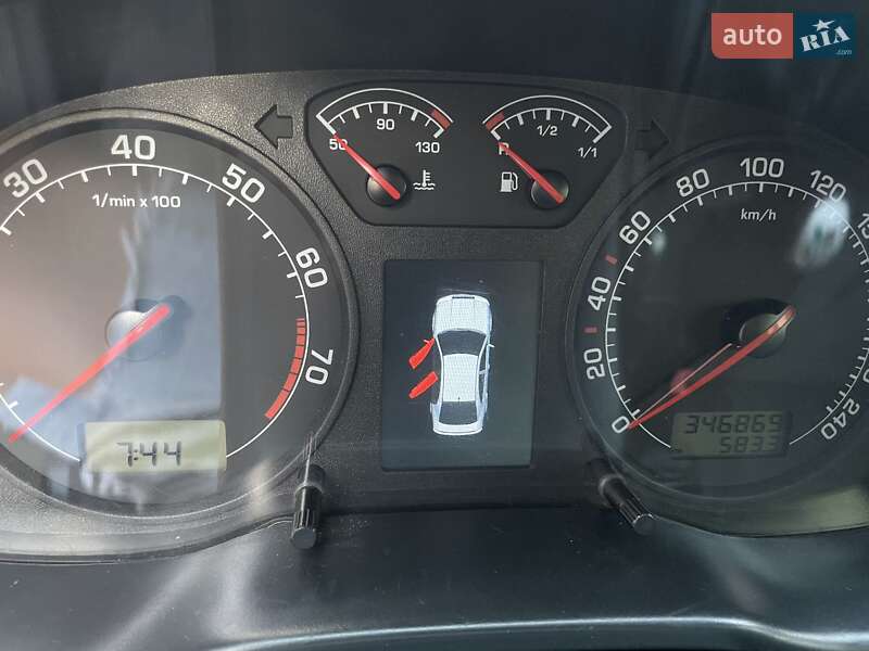 Ліфтбек Skoda Octavia 2002 в Харкові