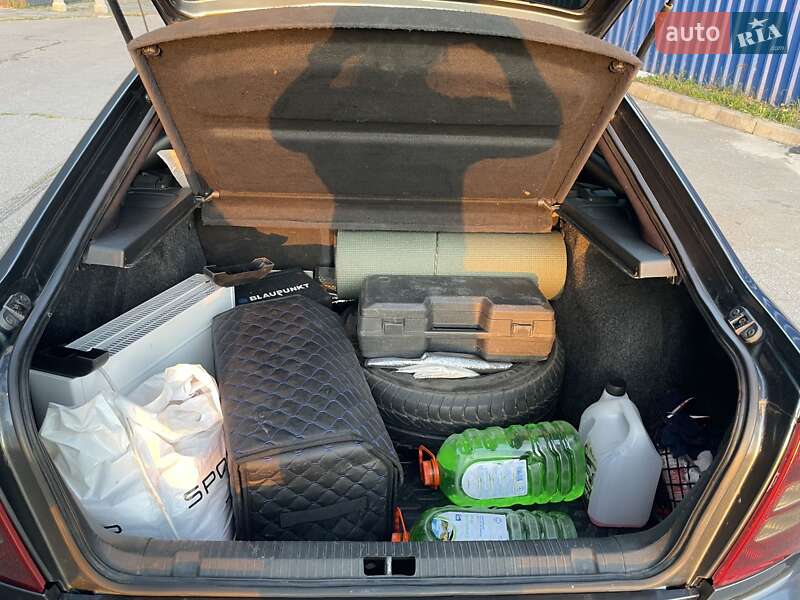 Ліфтбек Skoda Octavia 2002 в Харкові