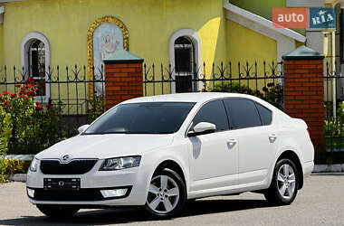 Лифтбек Skoda Octavia 2014 в Днепре