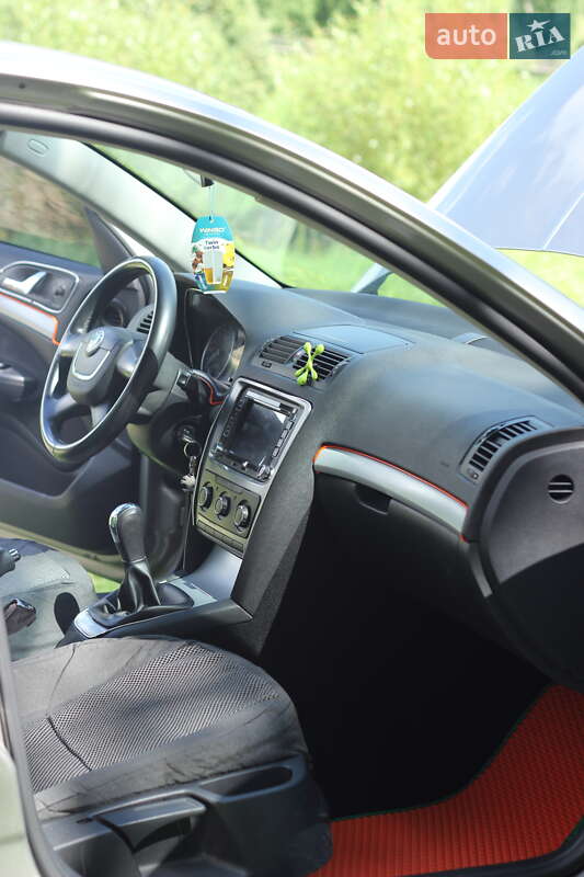 Лифтбек Skoda Octavia 2009 в Верховине