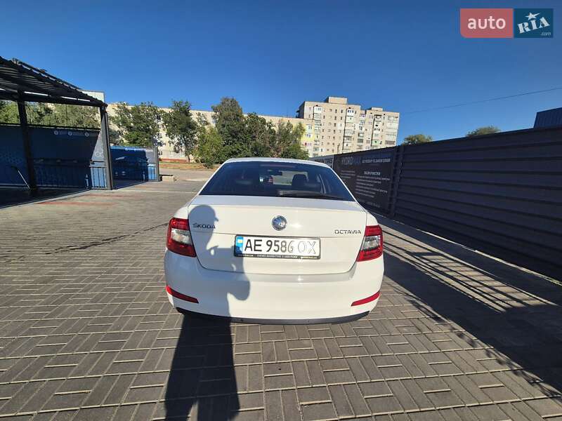 Лифтбек Skoda Octavia 2013 в Вольногорске