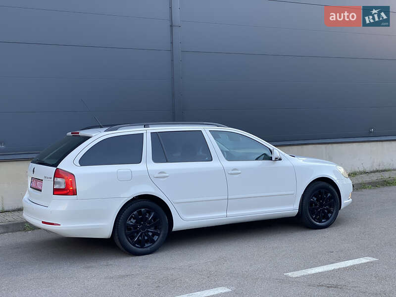 Універсал Skoda Octavia 2009 в Києві