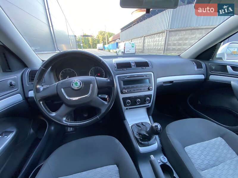 Універсал Skoda Octavia 2009 в Києві