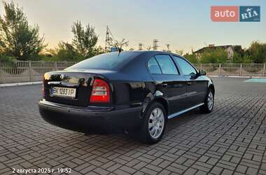 Лифтбек Skoda Octavia 2009 в Запорожье