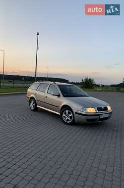 Универсал Skoda Octavia 2005 в Радивилове