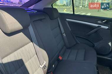 Лифтбек Skoda Octavia 2011 в 