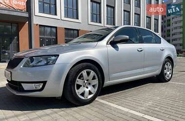 Лифтбек Skoda Octavia 2014 в Львове