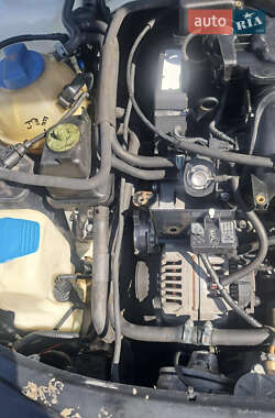 Лифтбек Skoda Octavia 2004 в 