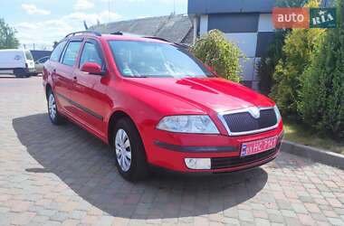 Універсал Skoda Octavia 2006 в Сарнах