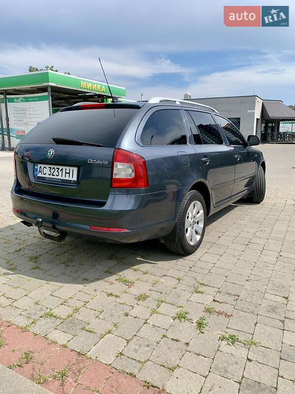 Універсал Skoda Octavia 2010 в Івано-Франківську