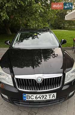 Универсал Skoda Octavia 2009 в Львове