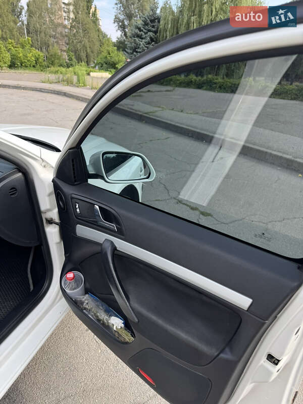 Ліфтбек Skoda Octavia 2006 в Кривому Розі