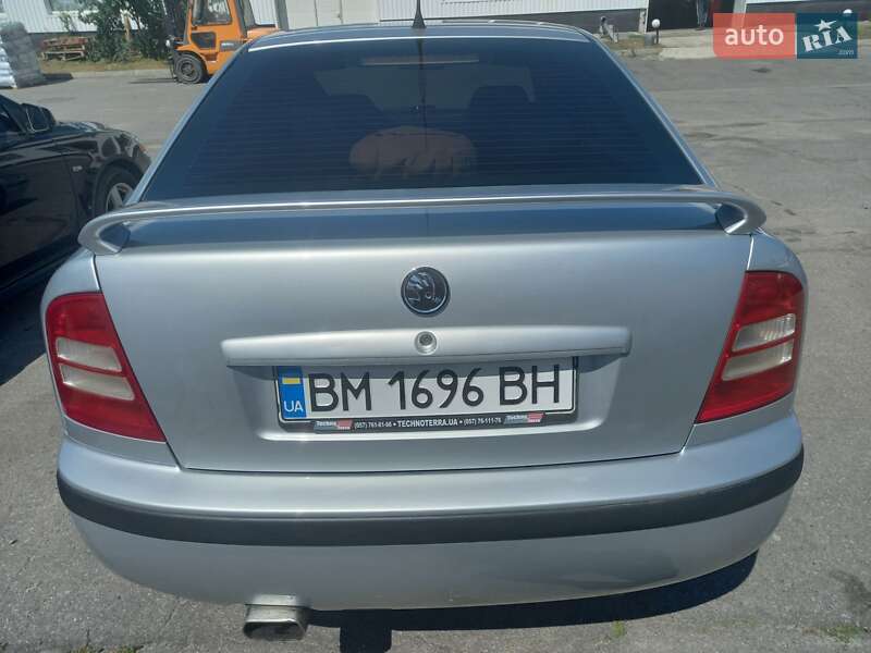 Лифтбек Skoda Octavia 2006 в Сумах