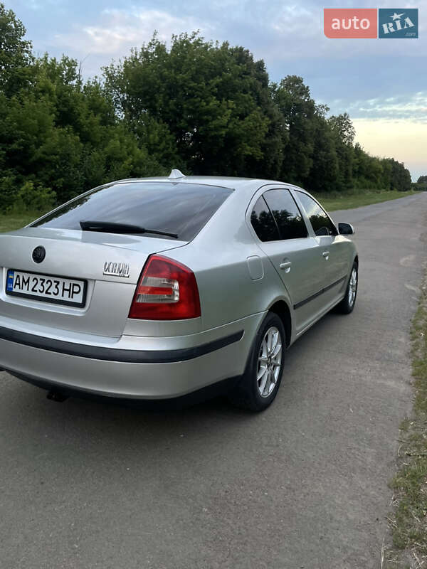 Ліфтбек Skoda Octavia 2006 в Андрушівці