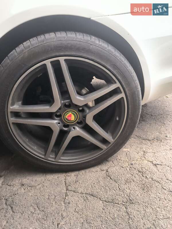 Ліфтбек Skoda Octavia 2010 в Львові