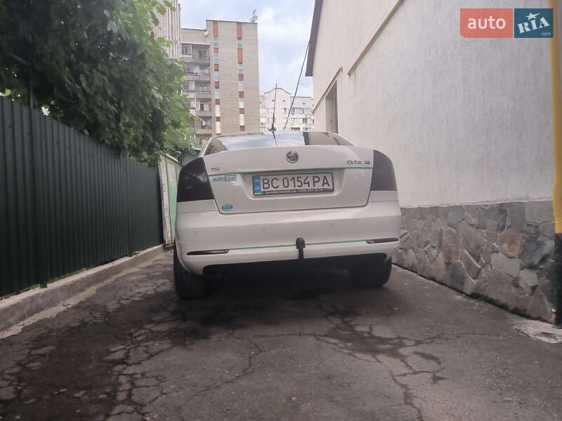 Ліфтбек Skoda Octavia 2010 в Львові