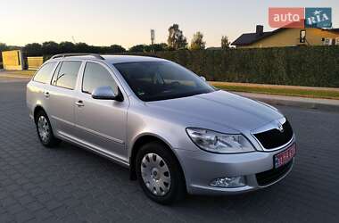 Універсал Skoda Octavia 2010 в Рівному