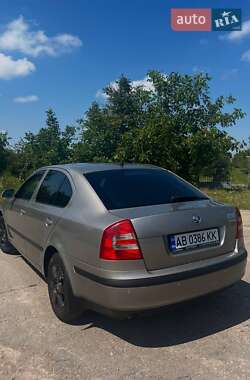 Лифтбек Skoda Octavia 2008 в 