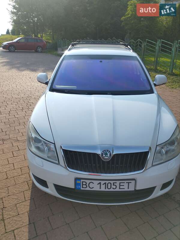 Универсал Skoda Octavia 2011 в Ровно фото 3 Универсал Skoda Octavia 2011 в Ровно