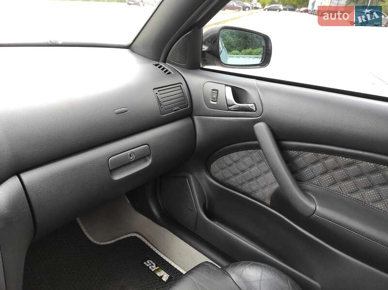 Лифтбек Skoda Octavia 2002 в Днепре