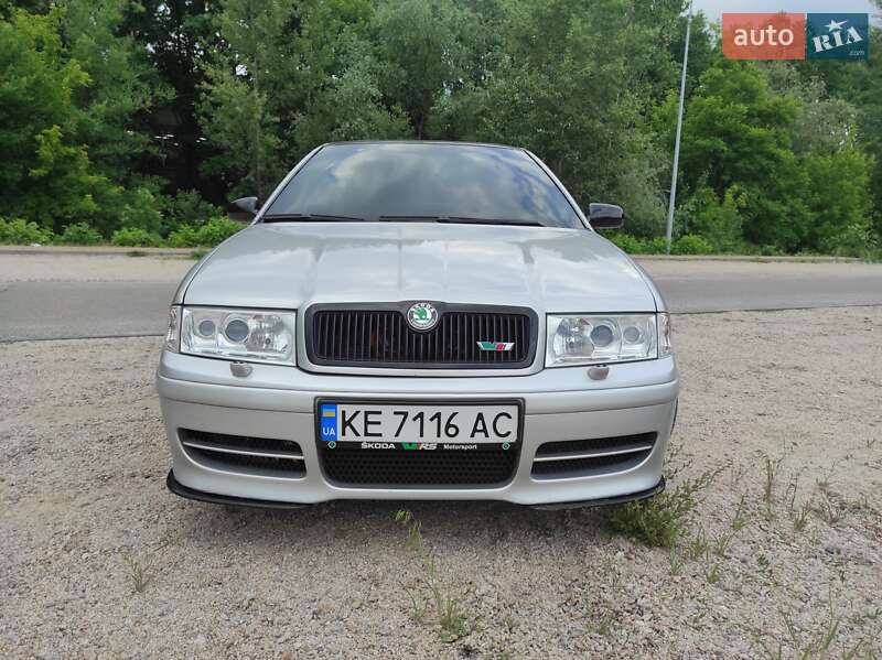 Лифтбек Skoda Octavia 2002 в Днепре