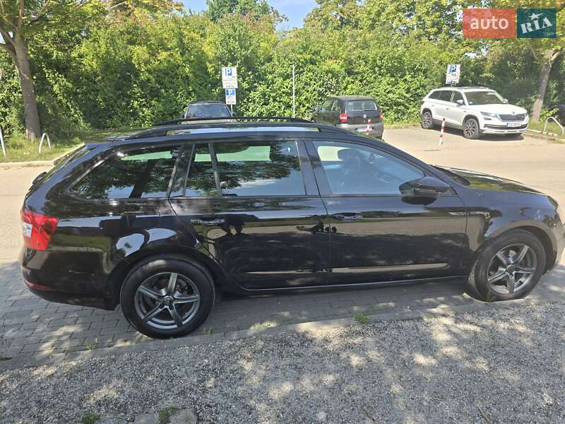 Универсал Skoda Octavia 2019 в Мукачево