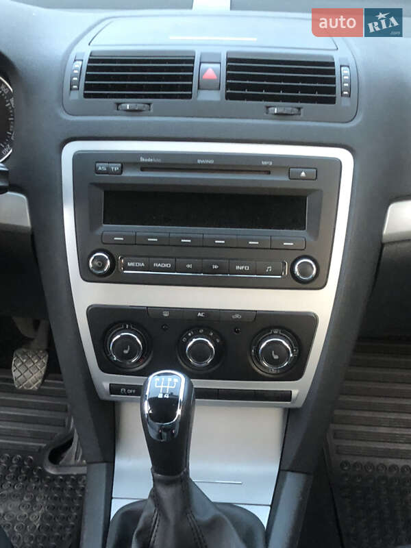 Универсал Skoda Octavia 2012 в Хусте