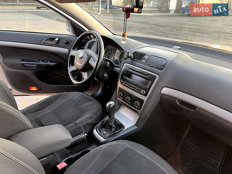 Универсал Skoda Octavia 2012 в Днепре