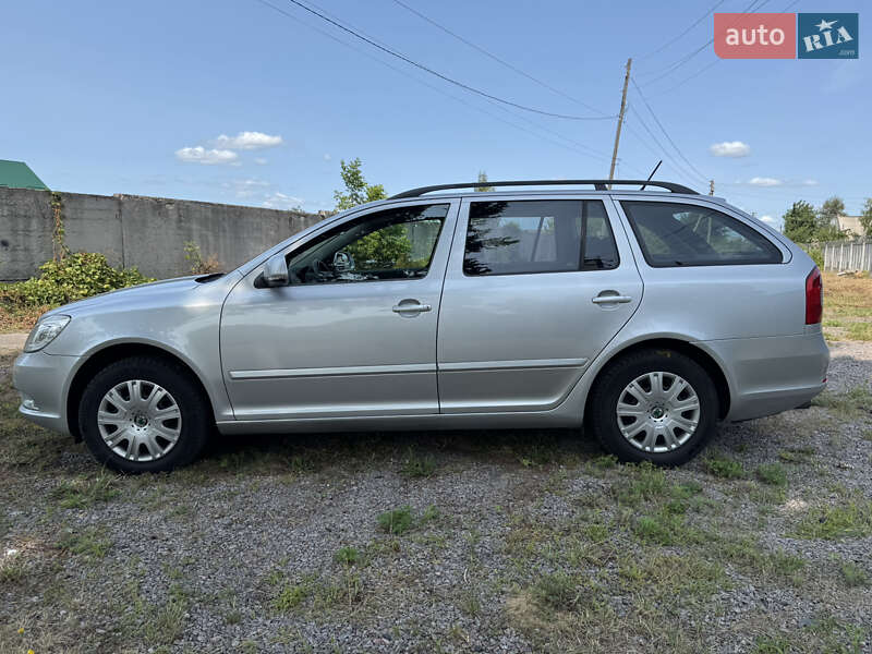 Универсал Skoda Octavia 2013 в Лубнах