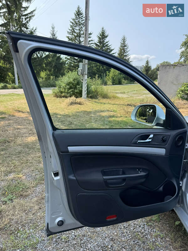 Универсал Skoda Octavia 2013 в Лубнах