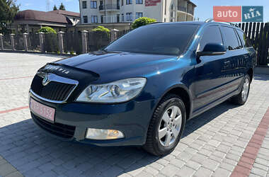 Универсал Skoda Octavia 2011 в 