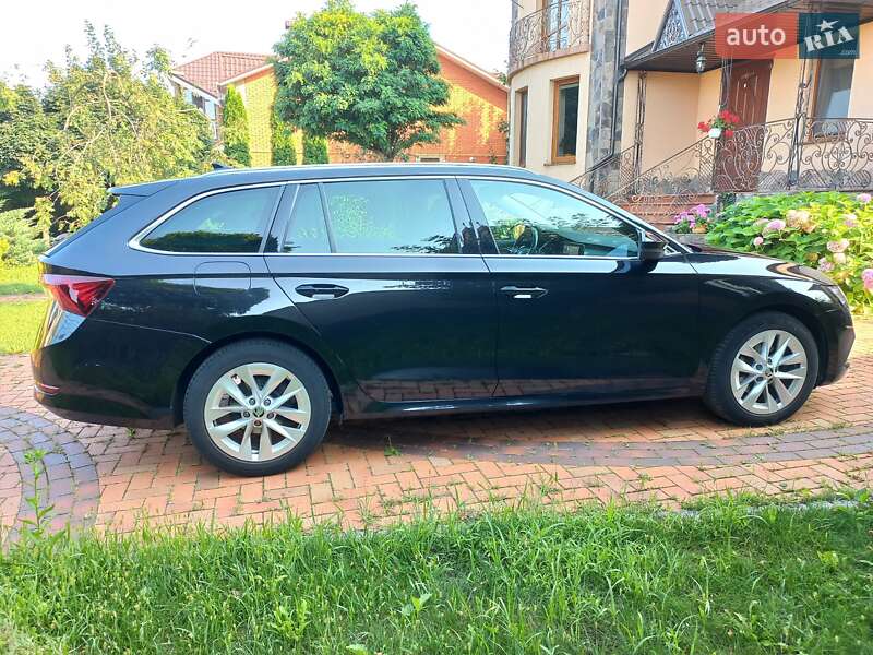 Универсал Skoda Octavia 2021 в Виннице