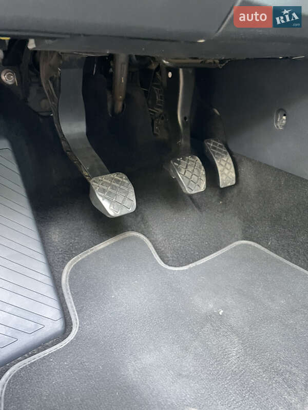 Універсал Skoda Octavia 2019 в Кривому Розі фото 35 Універсал Skoda Octavia 2019 в Кривому Розі