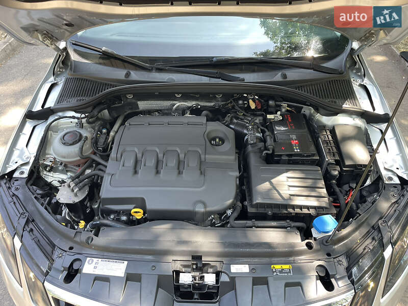 Універсал Skoda Octavia 2019 в Кривому Розі фото 36 Універсал Skoda Octavia 2019 в Кривому Розі