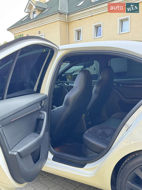 Лифтбек Skoda Octavia 2019 в Львове