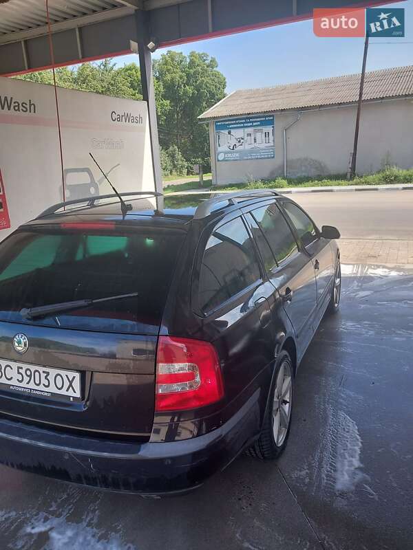 Универсал Skoda Octavia 2008 в Стрые