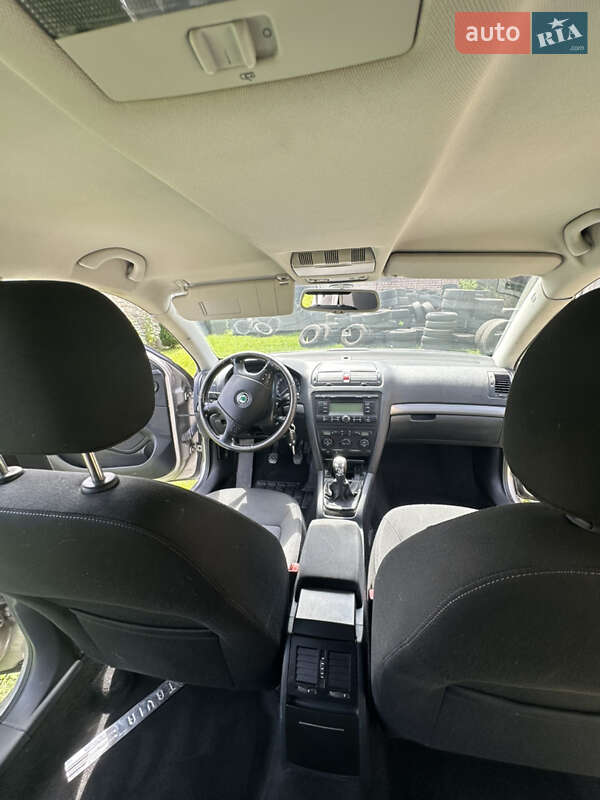 Універсал Skoda Octavia 2006 в Косові фото 15 Універсал Skoda Octavia 2006 в Косові
