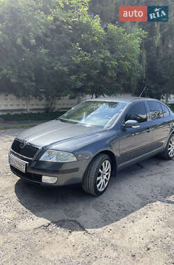Лифтбек Skoda Octavia 2006 в Хмельницком