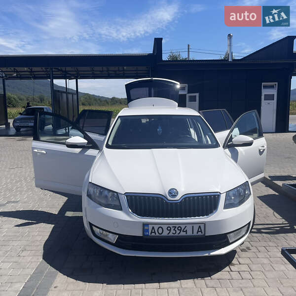 Універсал Skoda Octavia 2013 в Хусті фото Універсал Skoda Octavia 2013 в Хусті