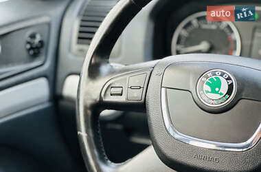 Лифтбек Skoda Octavia 2009 в 