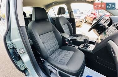 Лифтбек Skoda Octavia 2009 в 