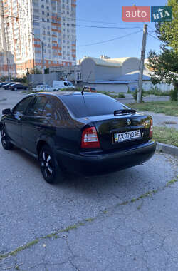 Лифтбек Skoda Octavia 2005 в Харькове