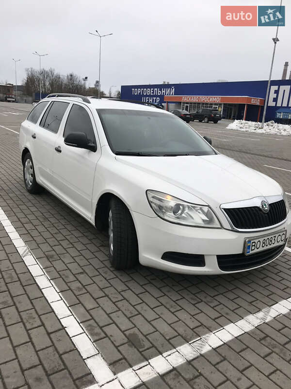 Универсал Skoda Octavia 2010 в Тернополе