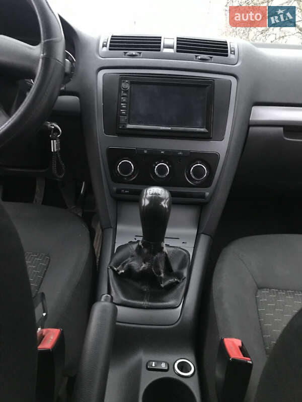Универсал Skoda Octavia 2010 в Тернополе