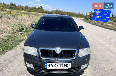 Лифтбек Skoda Octavia 2007 в Новгородке