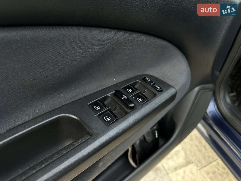 Универсал Skoda Octavia 2001 в Львове